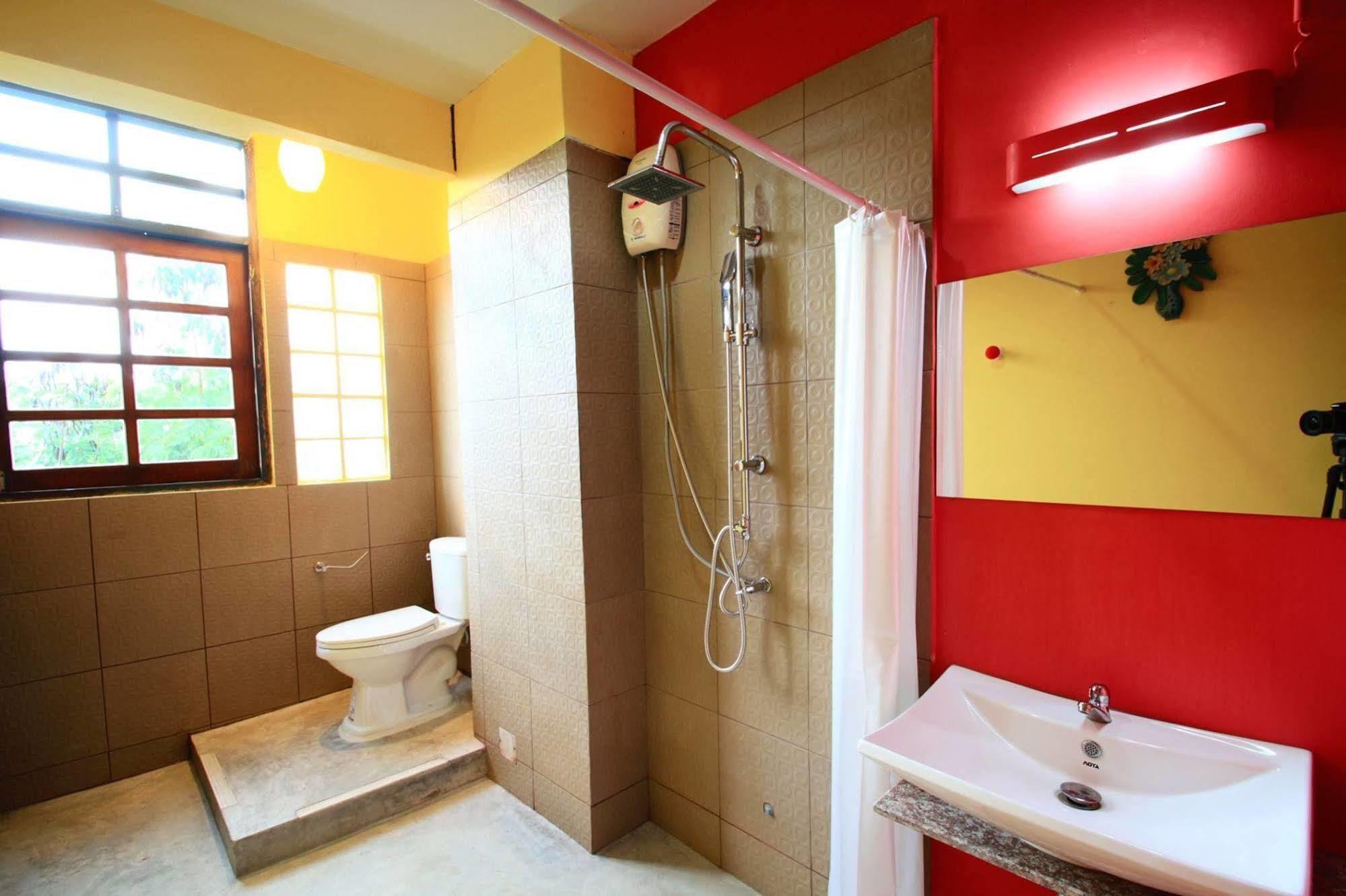 Pattaya Norndee Bed & Breakfast Екстериор снимка