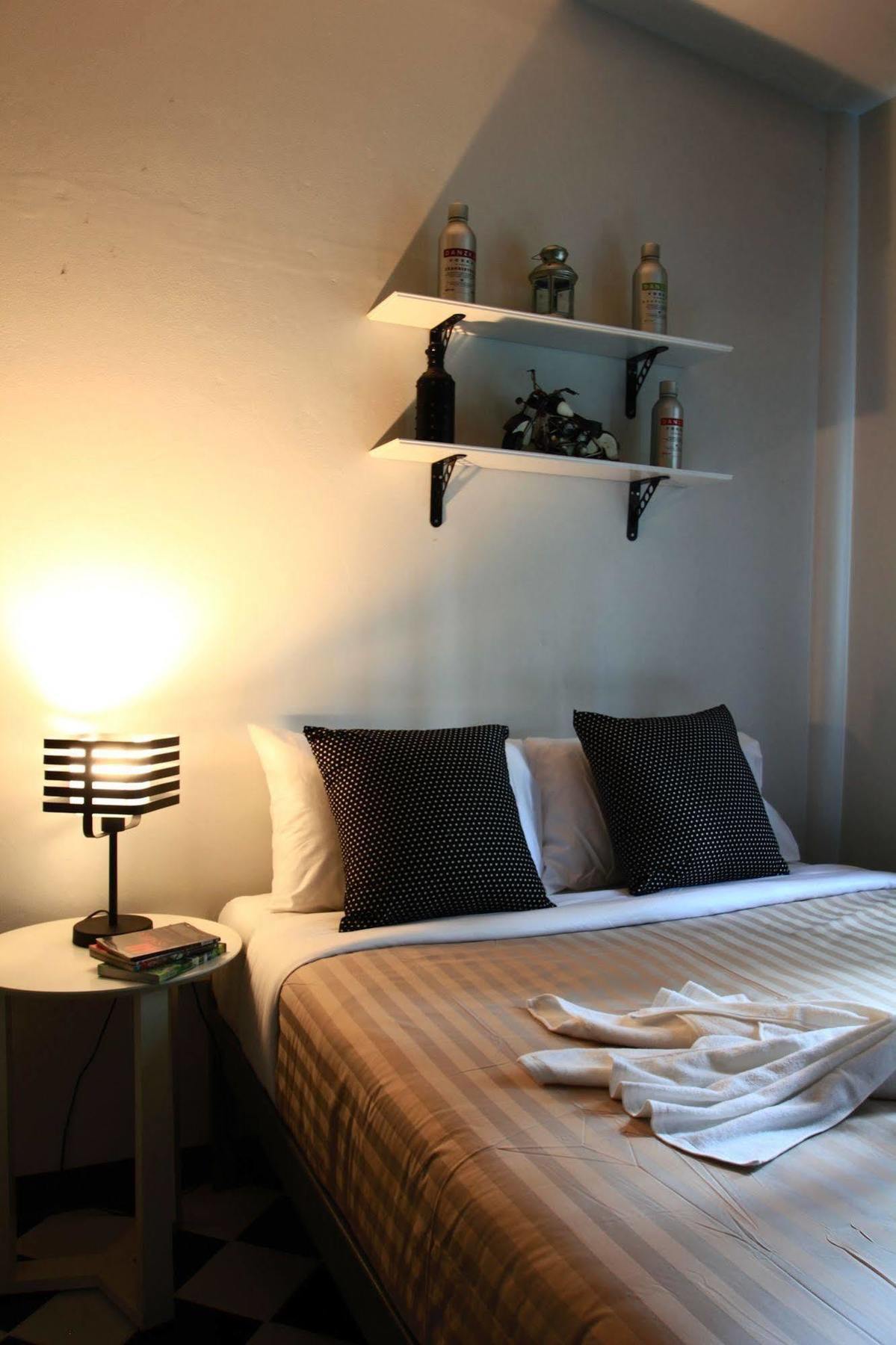 Pattaya Norndee Bed & Breakfast Екстериор снимка